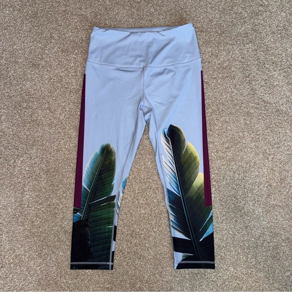 Zella Women’s Medium Yoga Workout Leggings, 7/8, blue green, tropical palms NWOT